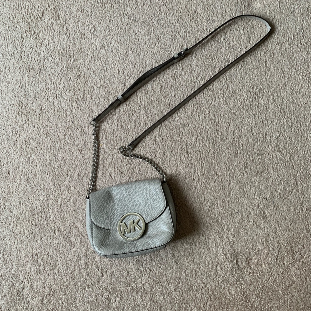 Small Michale Kors purse